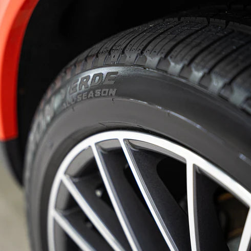 GYEON Tire (500mL)