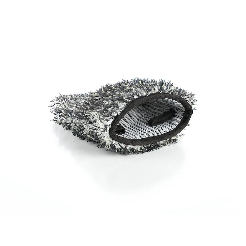 The Cyclone Ultra Wheel Mitt